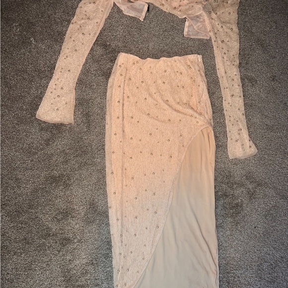 Oh Polly cream pearl 2 piece set. - Picture 3 of 7